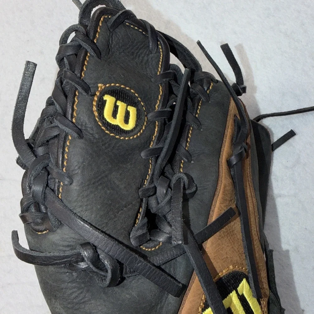 Wilson Pro Soft Yak 11.5 A1500BB0TIF Ecco Leather Baseball Glove Right RHT